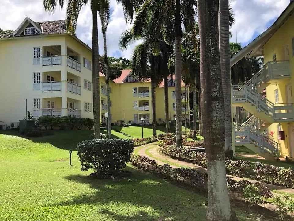 Apartamento Majestic Supreme Ridge Cott Ocho Ríos